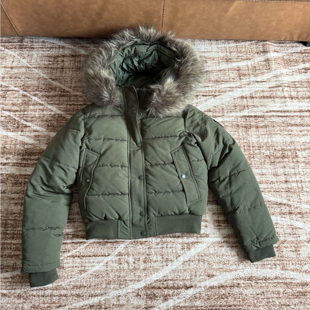 NWOT Superdry Everest Bomber Jacket